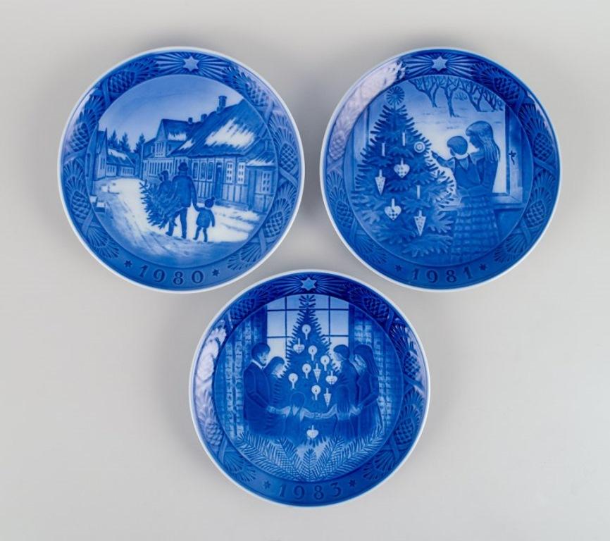 blue christmas plates from denmark