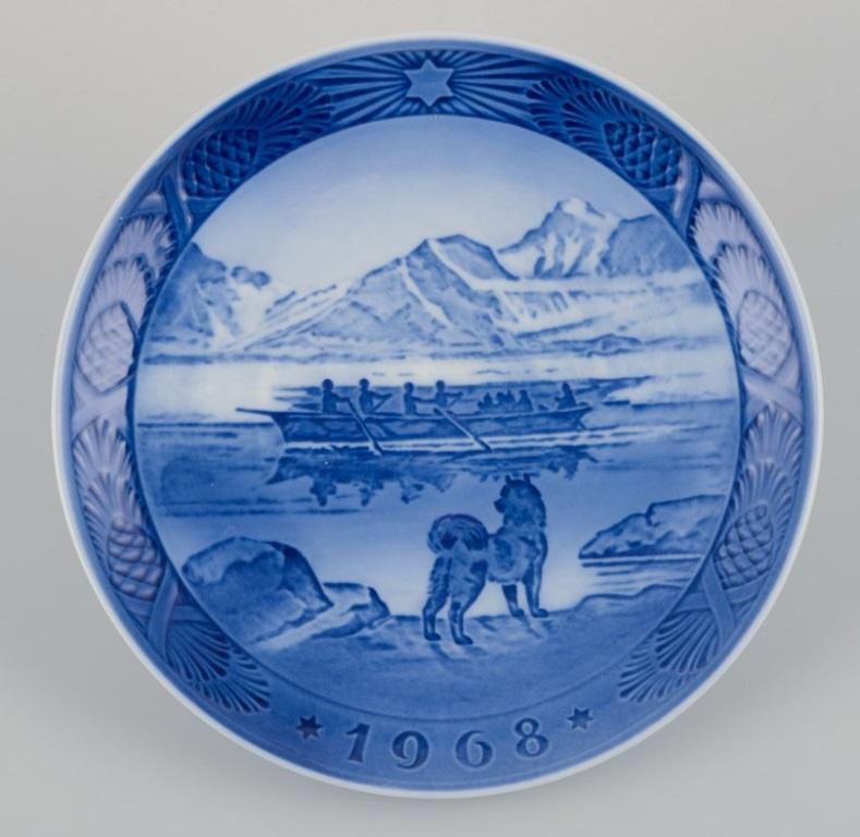 Royal Copenhagen, set of seven Christmas plates in porcelain, 1960s For Sale 2
