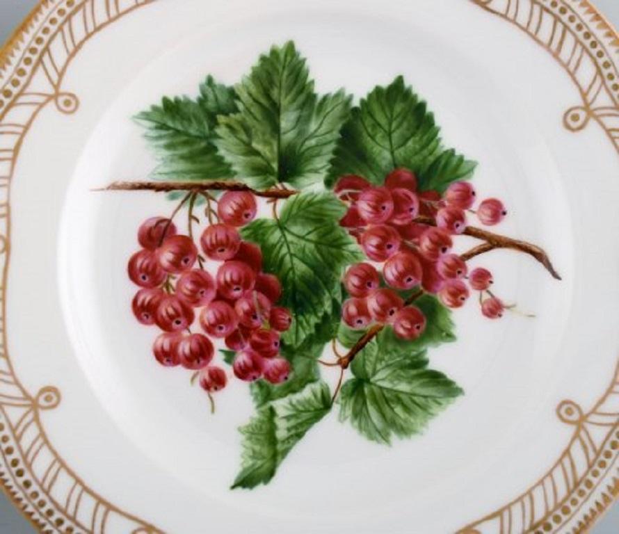 Royal Copenhagen. Ten very rare hand painted Flora Danica fruit plates. Strawberries, blackberries, ribs, plums, blackberries and more. Museum Quality, circa 1910.
In very good condition.
Stamped.
1st factory quality.