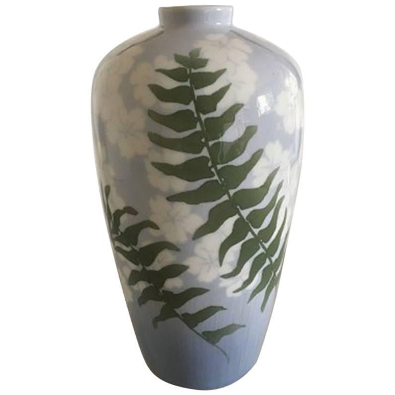 Royal Copenhagen, einzigartige Jenny Meyer-Vase von 1898 #6624 im Angebot