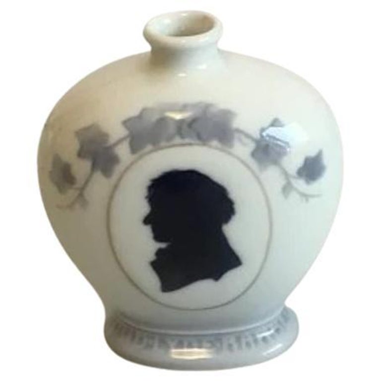 Royal Copenhagen Vase with Silhuet of Kamma Rahbek and Knud Lyne Rahbek