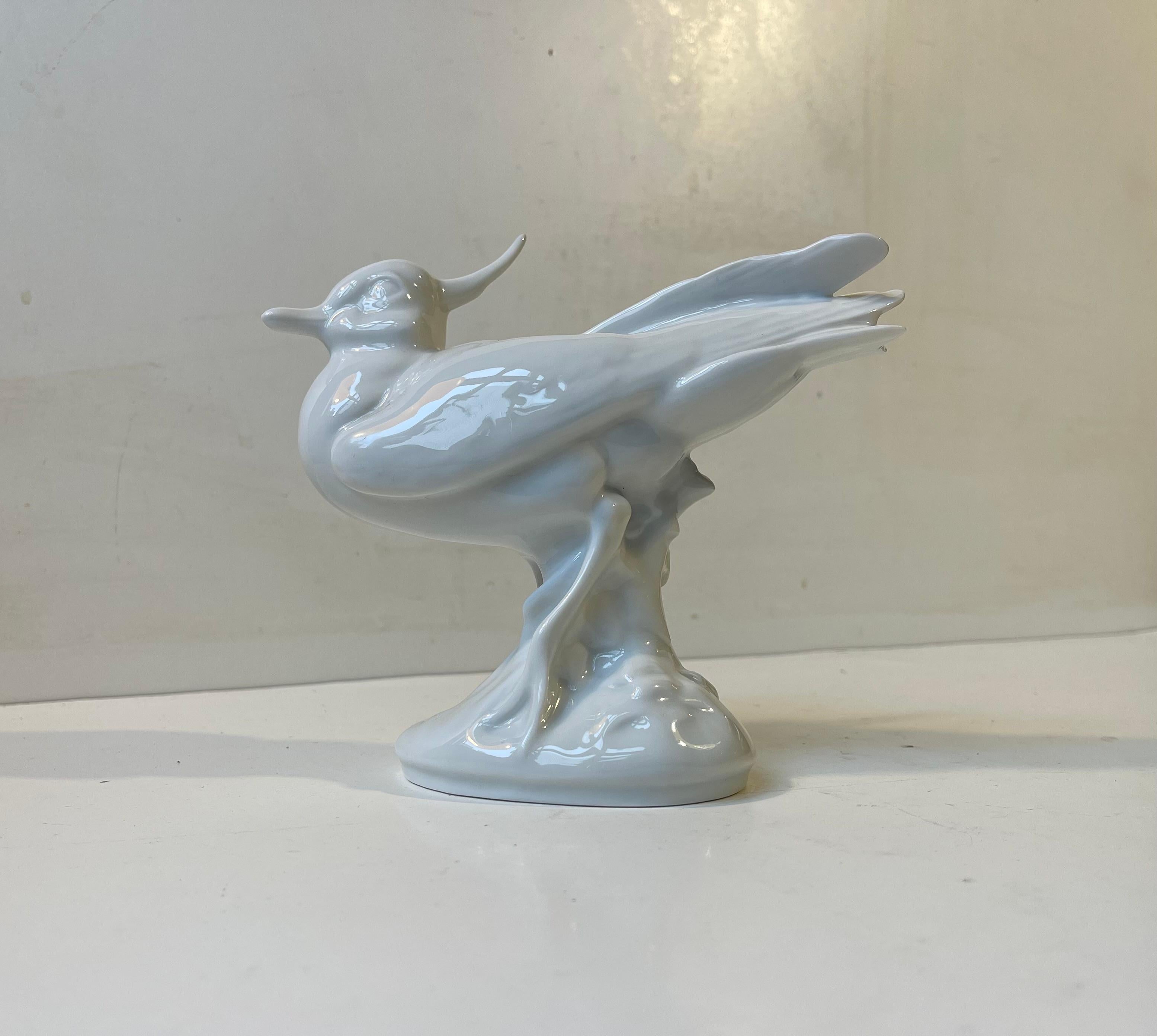 Royal Copenhagen White Peace Bird Figurine in Glazed Porcelain For Sale 1
