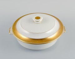 Royal Copenhagen, White Porcelain Lidded Tureen with Gold Rim, 1949