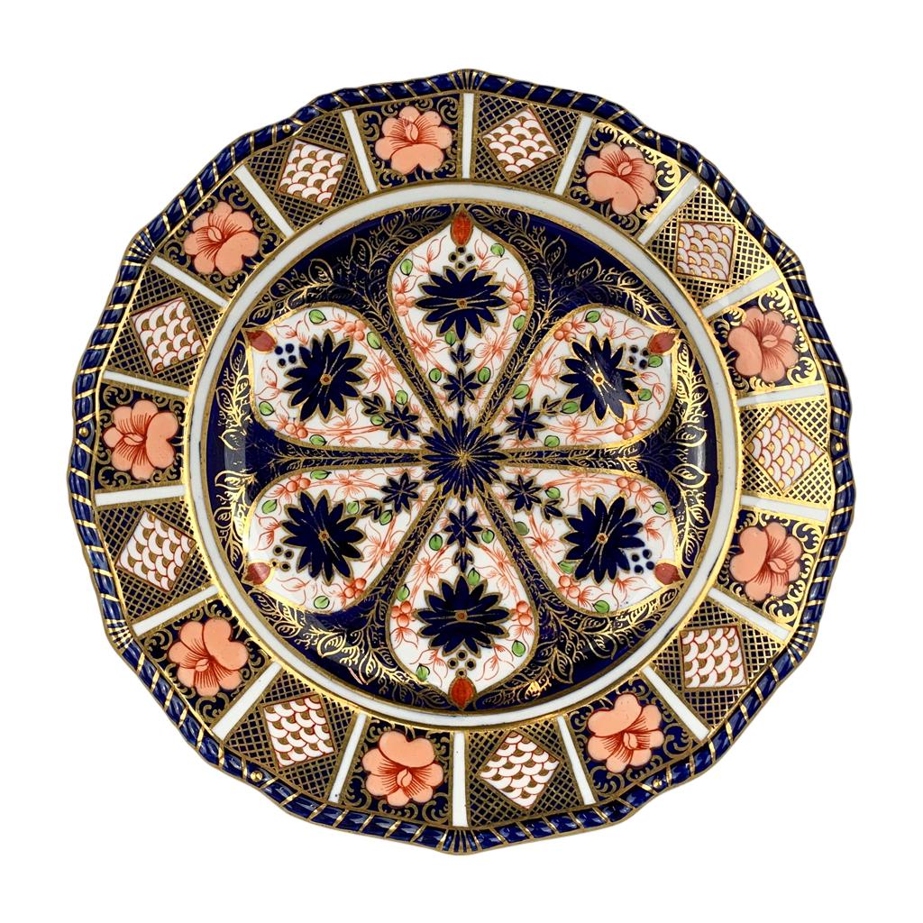 Royal Crown Derby Porcelain Plate "Old Imari' Pattern 1128