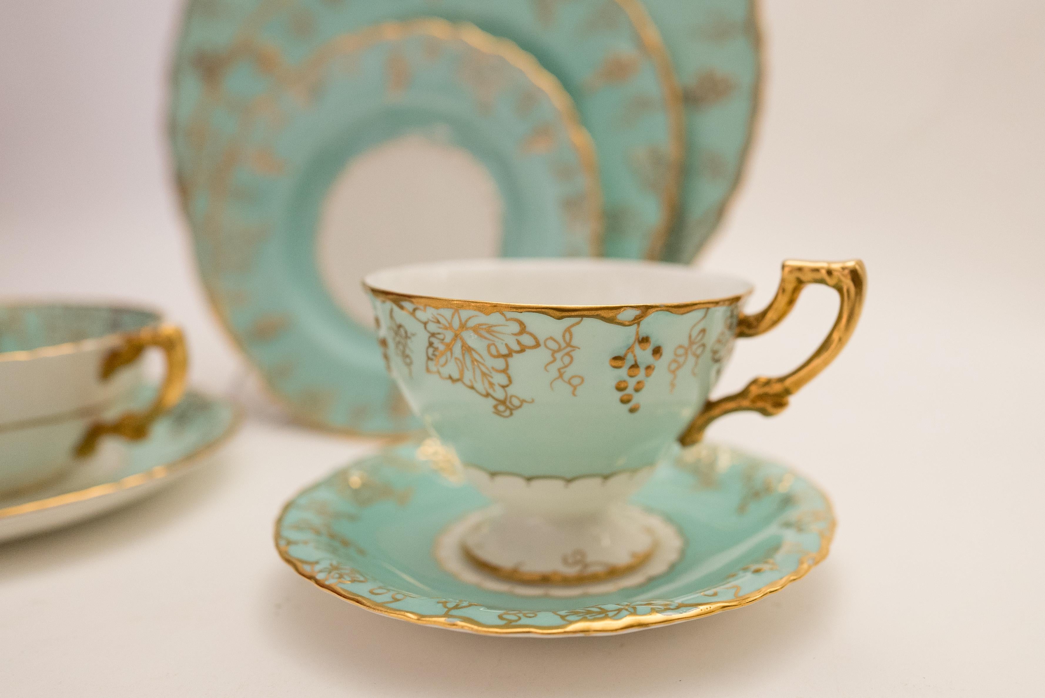 royal crown derby vine pattern