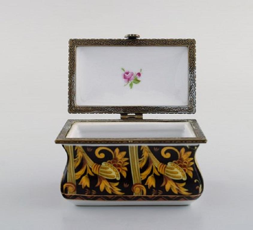 Art Deco Royal Crown Derby, England, Jewelry Box in Hand-Painted Porcelain, 1920s-1930s