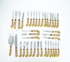 Royal Crown Derby Porcelain dipinto a mano e dorato/ 30 Pezzi