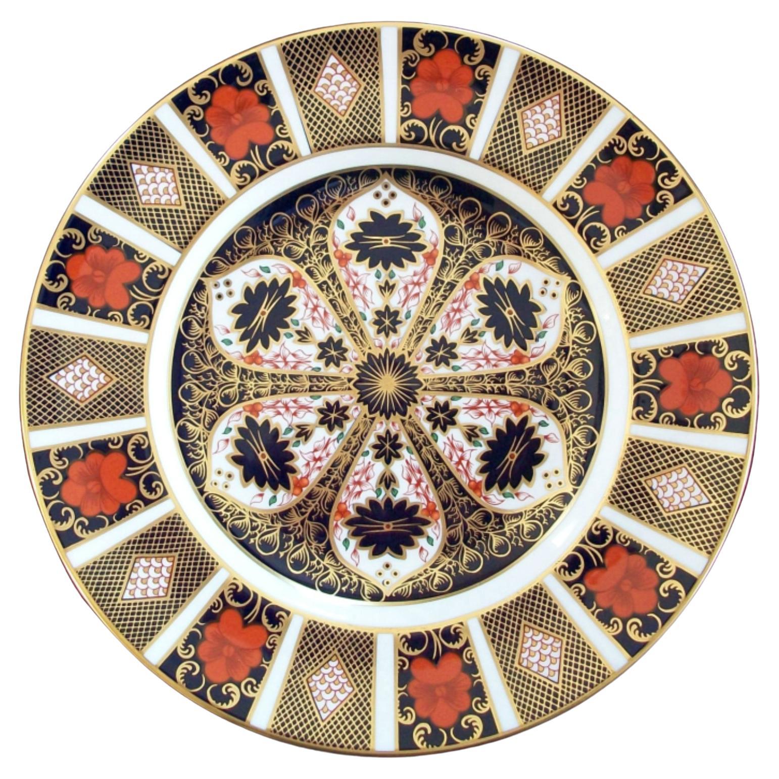 Royal Crown Derby Old Imari Pattern 1128 Dinner Plate U K Circa Royal Crown Derby Old Imari Pattern 1128 Dinner Plate U K Circa
