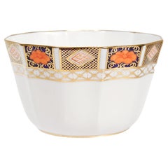 Vintage Royal Crown Derby Porcelain Border Imari Pattern No. 8450 Cranberry Bowl