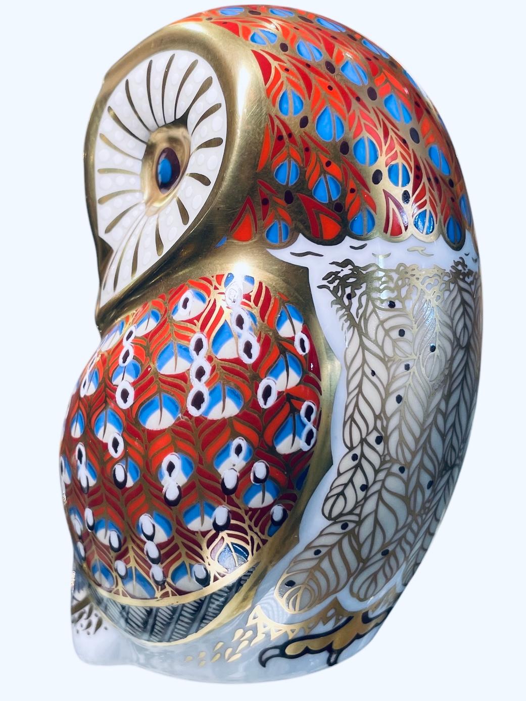 English Royal Crown Derby Porcelain Imari Style Owl Figurine Paperweight For Sale