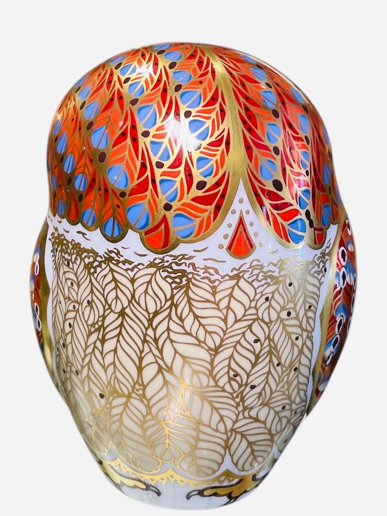 Hand-Painted Royal Crown Derby Porcelain Imari Style Owl Figurine Paperweight For Sale