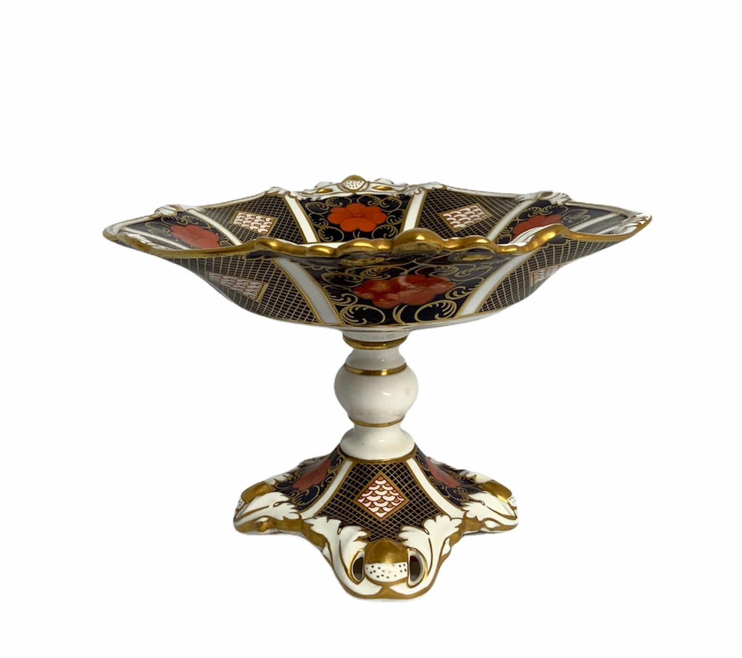 English Royal Crown Derby Porcelain Imari Style Pedestal Compote