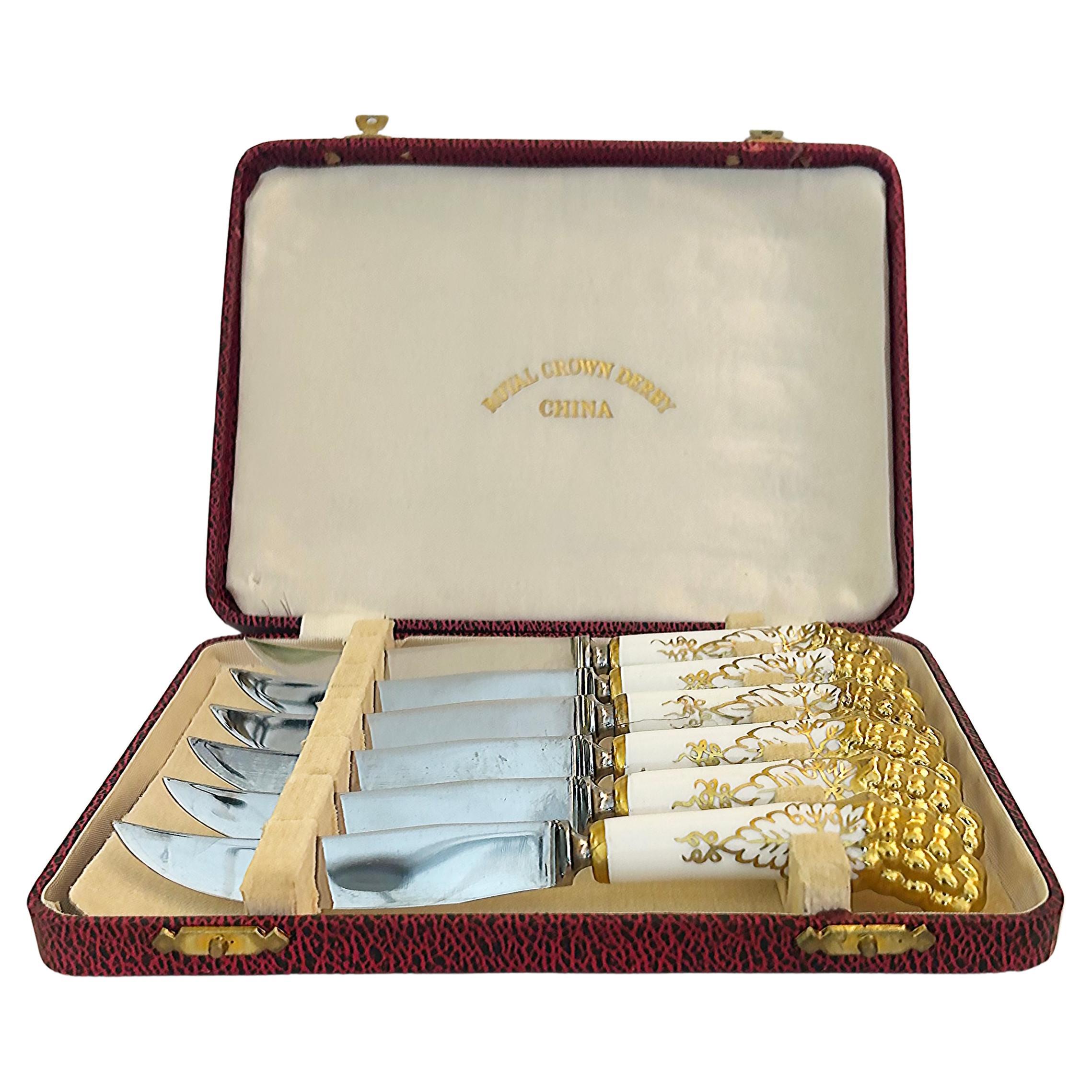 Royal Crown Derby Porcelain, Stainless Fruit Knives Set, Grapes, Leather Box For Sale
