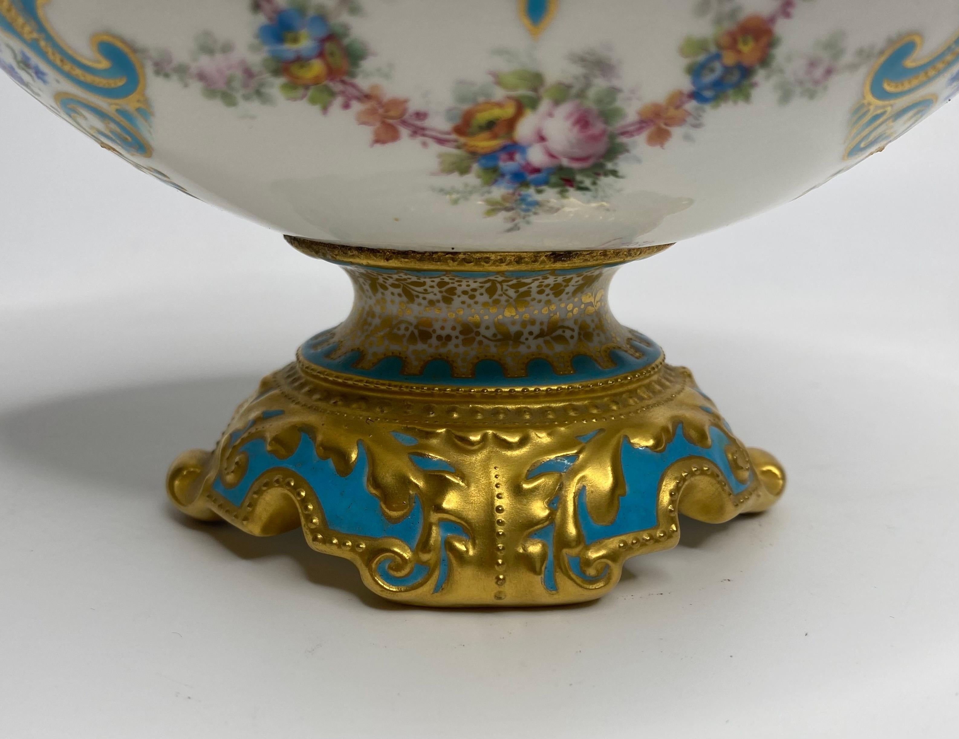 Early 20th Century Royal Crown Derby porcelain vase and cover. Desire Leroy, d. 1897. For Sale