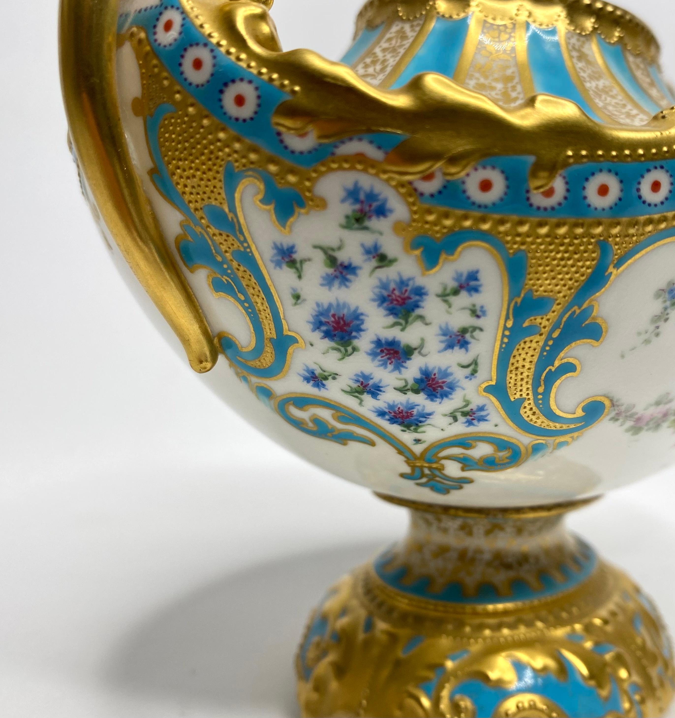 Porcelaine Vase et couvercle en porcelaine Royal Crown Derby. Desire Leroy, né en 1897. en vente