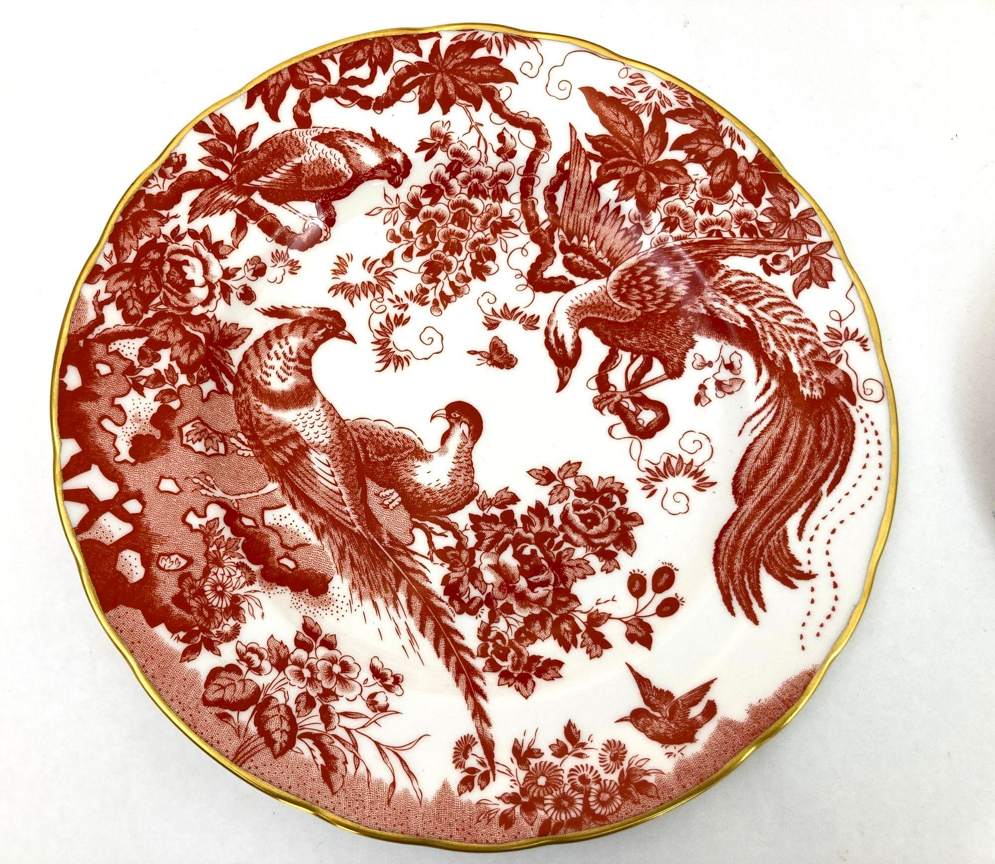 Hand-Painted Royal Crown Derby Red Aves Collection Set of 3 Porcelain Plates For Sale