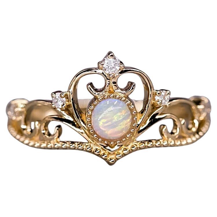 Royal Crown Design Opal & Diamond Engagement Ring 14K Yellow Gold For Sale