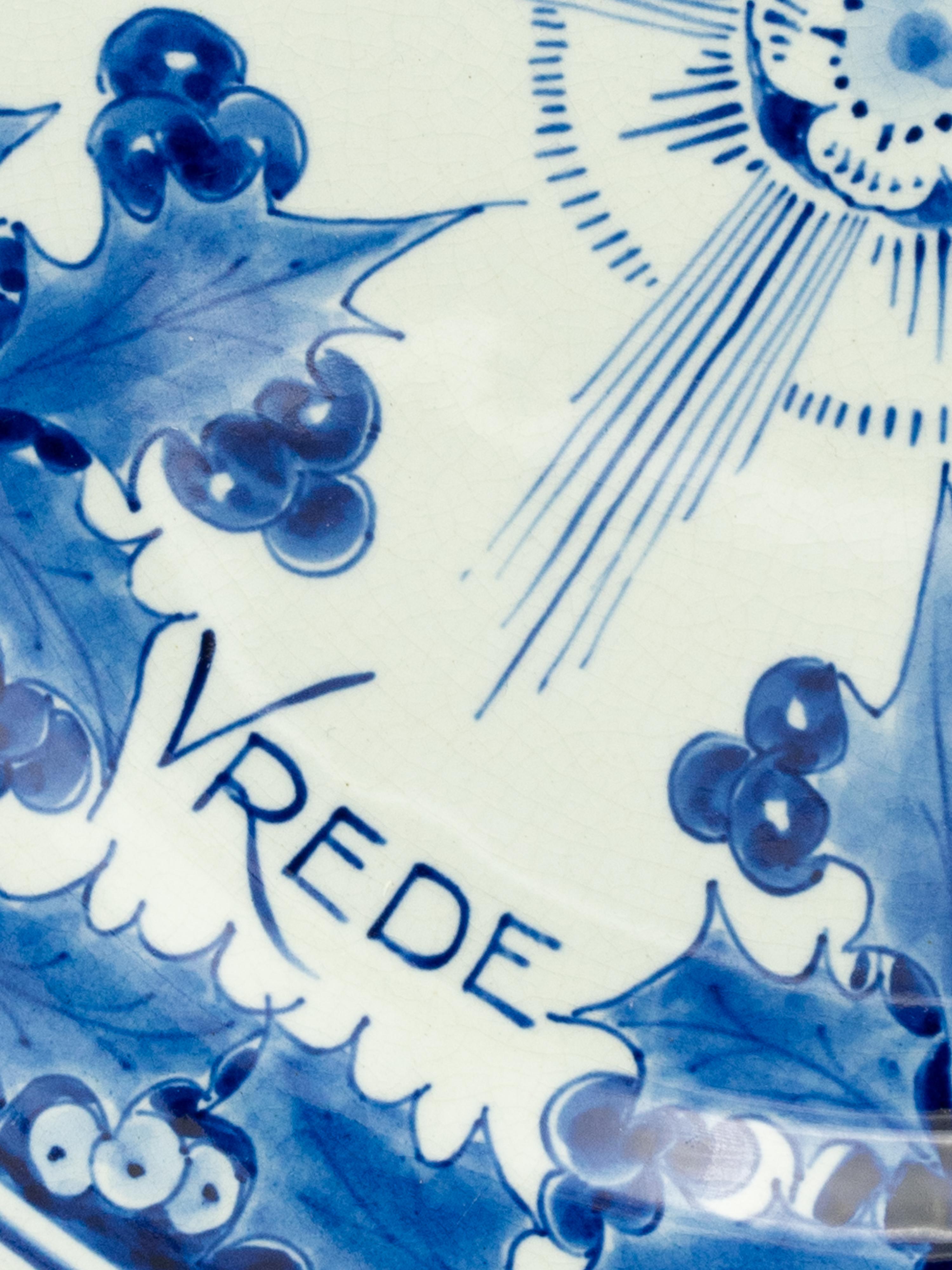 Dutch Peace on Earth Christmas Plate from Royal Delft, 1922, Hand-Painted For Sale