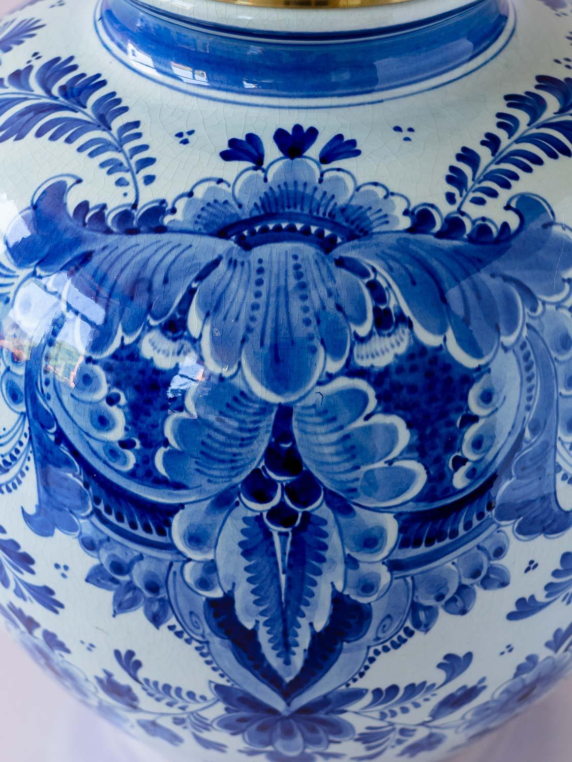 Royal Delft Blue 1974 Vase Table Lamp, White Satin Lampshade with Cobalt Trim For Sale 5