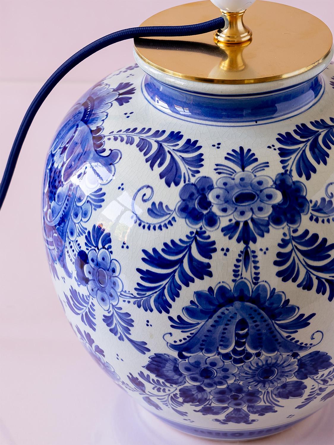 Chinoiserie Royal Delft Blue 1974 Vase Table Lamp, White Satin Lampshade with Cobalt Trim For Sale