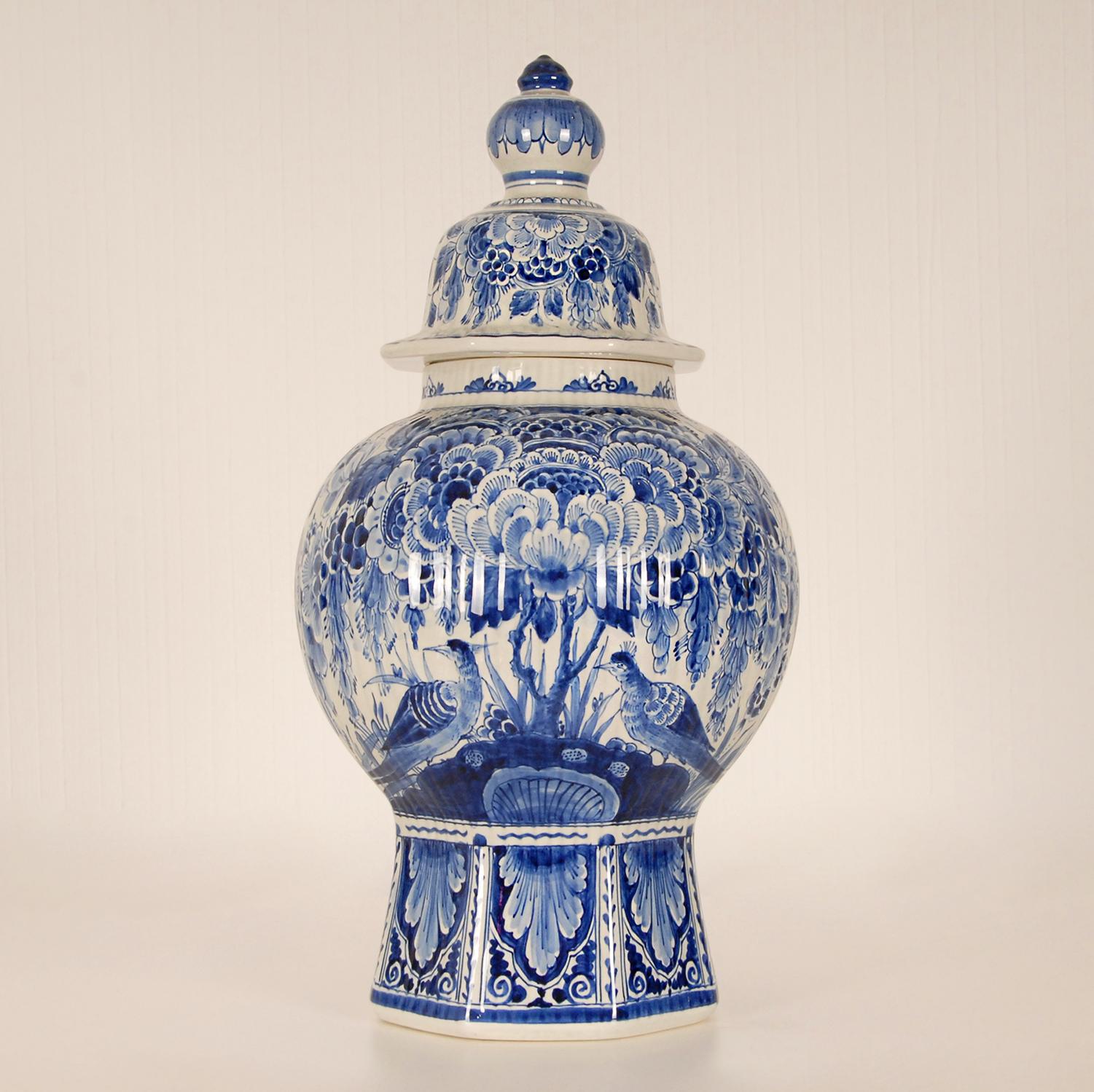 Royal Delft Covered Baluster Vase Earthenware Blue & White Vase Urn 8