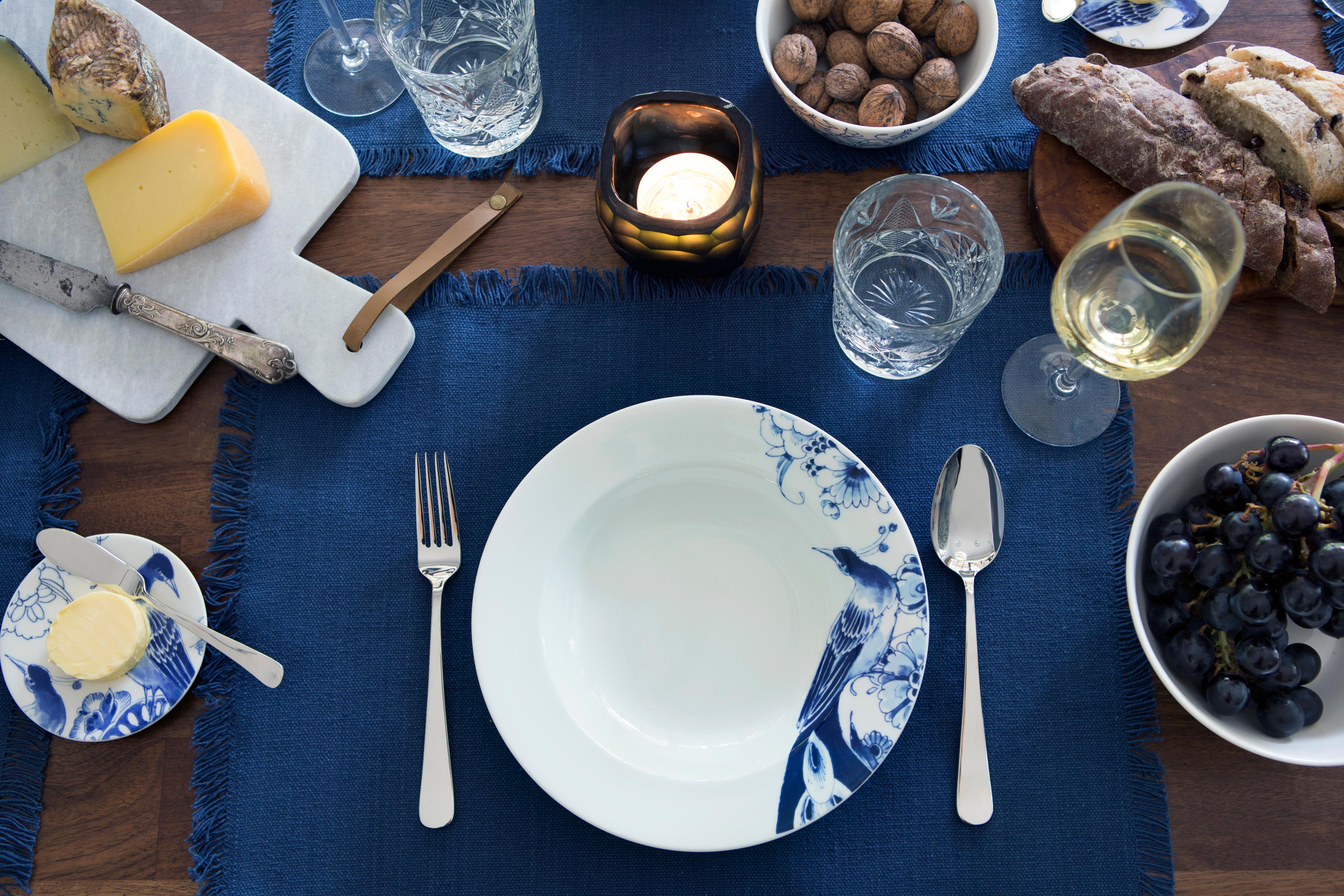 Modern Royal Delft hand made porcelain Dinnerware Set of 24 pieces For Sale