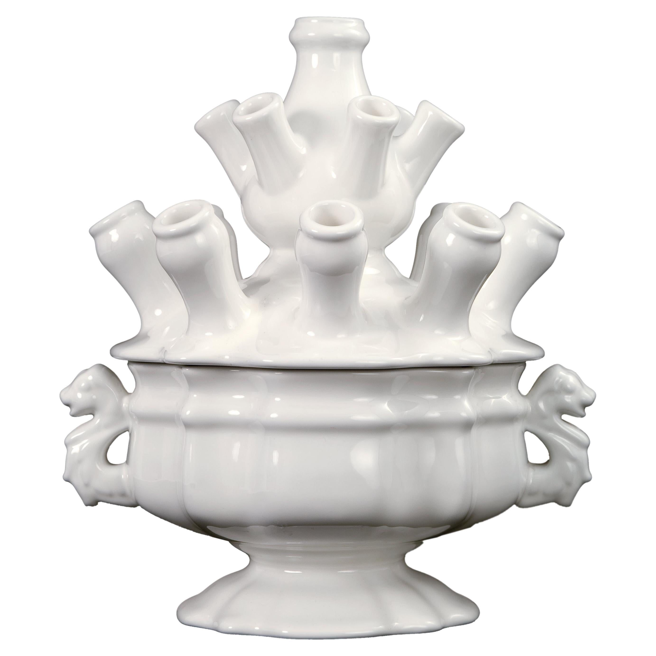 Royal Delft, handgefertigte Tulpenvase aus weißer Keramik 33 cm  im Angebot