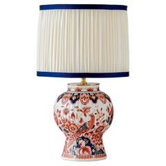Royal Delft Imari "Pijnacker" Style Table Lamp with New Ivory Pleated Lampshade