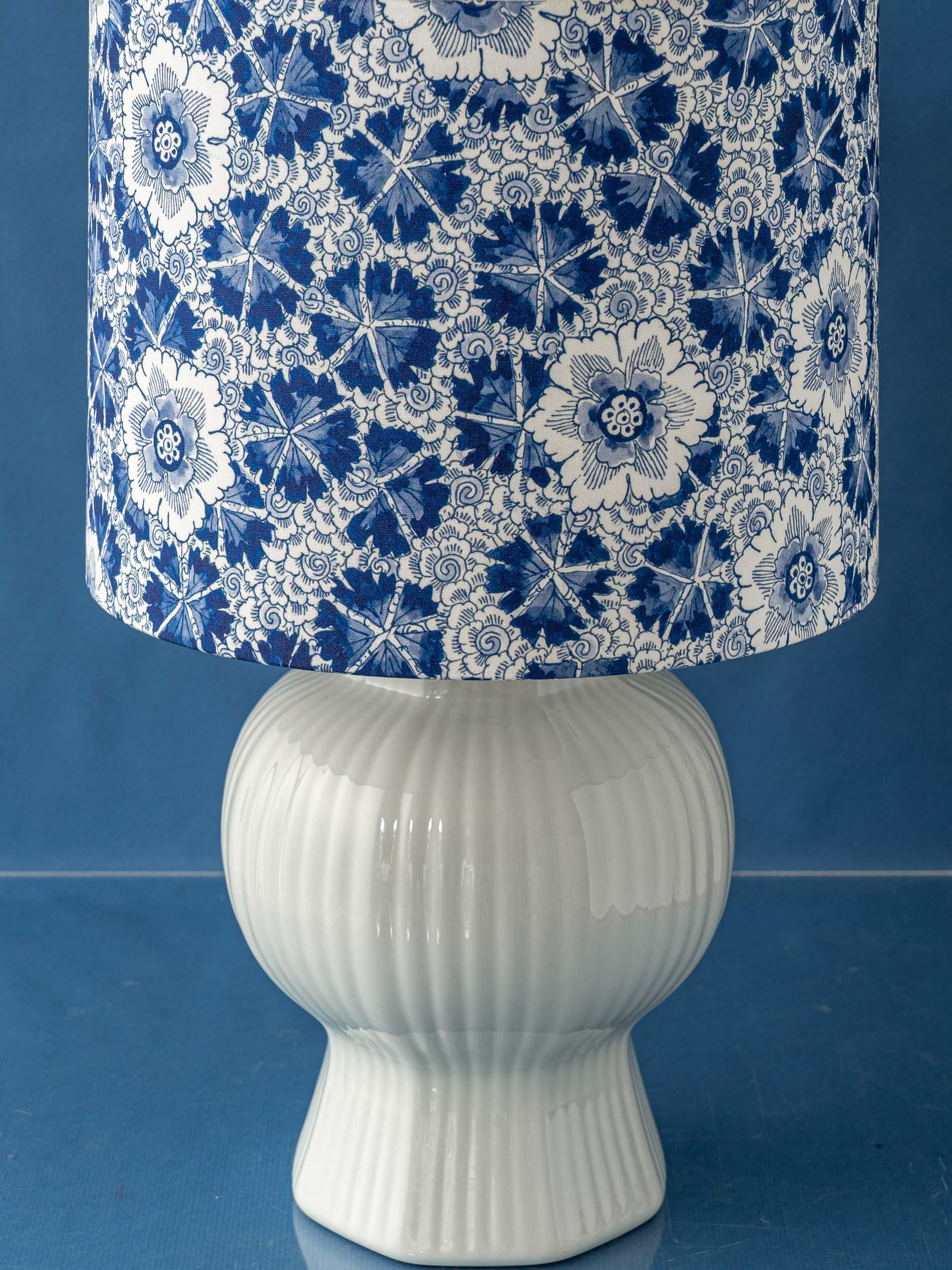 Lampada da tavolo Royal Delft con paralume con stampa Revival Heritage, su ordinazione in vendita 6