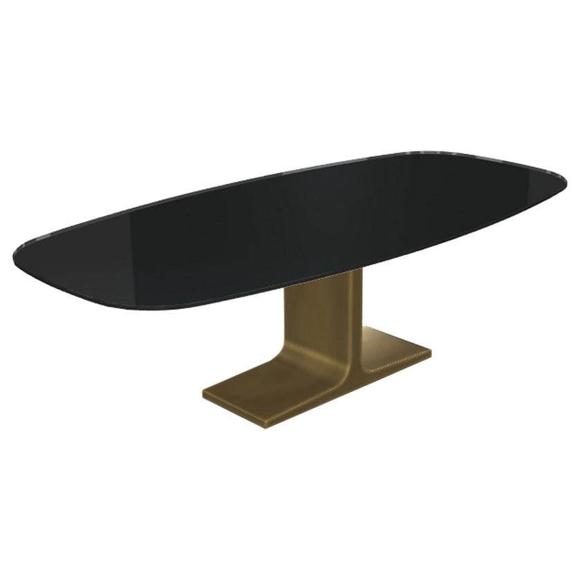 Royal, Table de salle à manger Plateau en verre noir sur base en laiton, Made in Italy