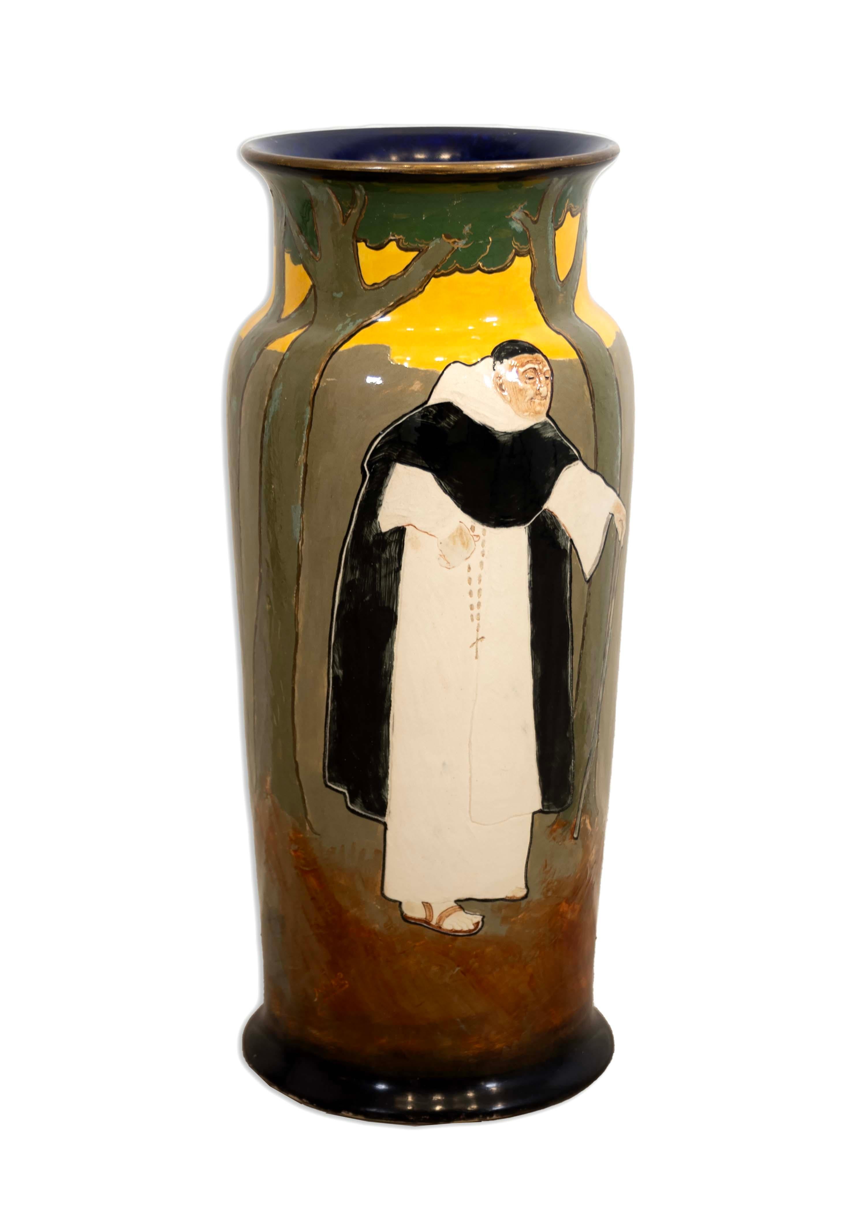 Anglais Vase de collection Pope en céramique Royal Doulton Art Nouveau signé NOKE en vente