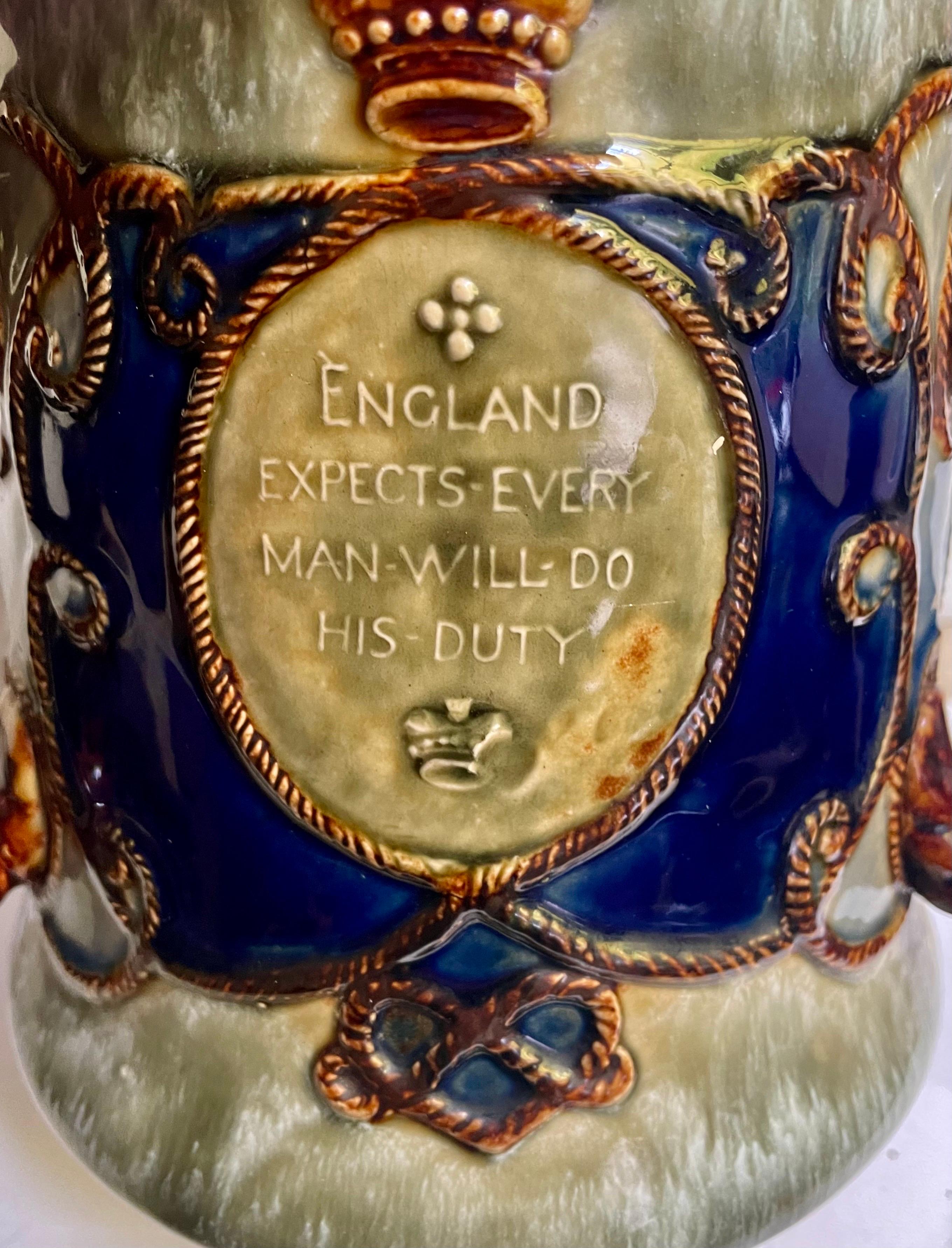 Royal Doulton Lord Nelson Memorial Large Stoneware Loving Cup Centerpiece (pièce maîtresse en grès) en vente 1