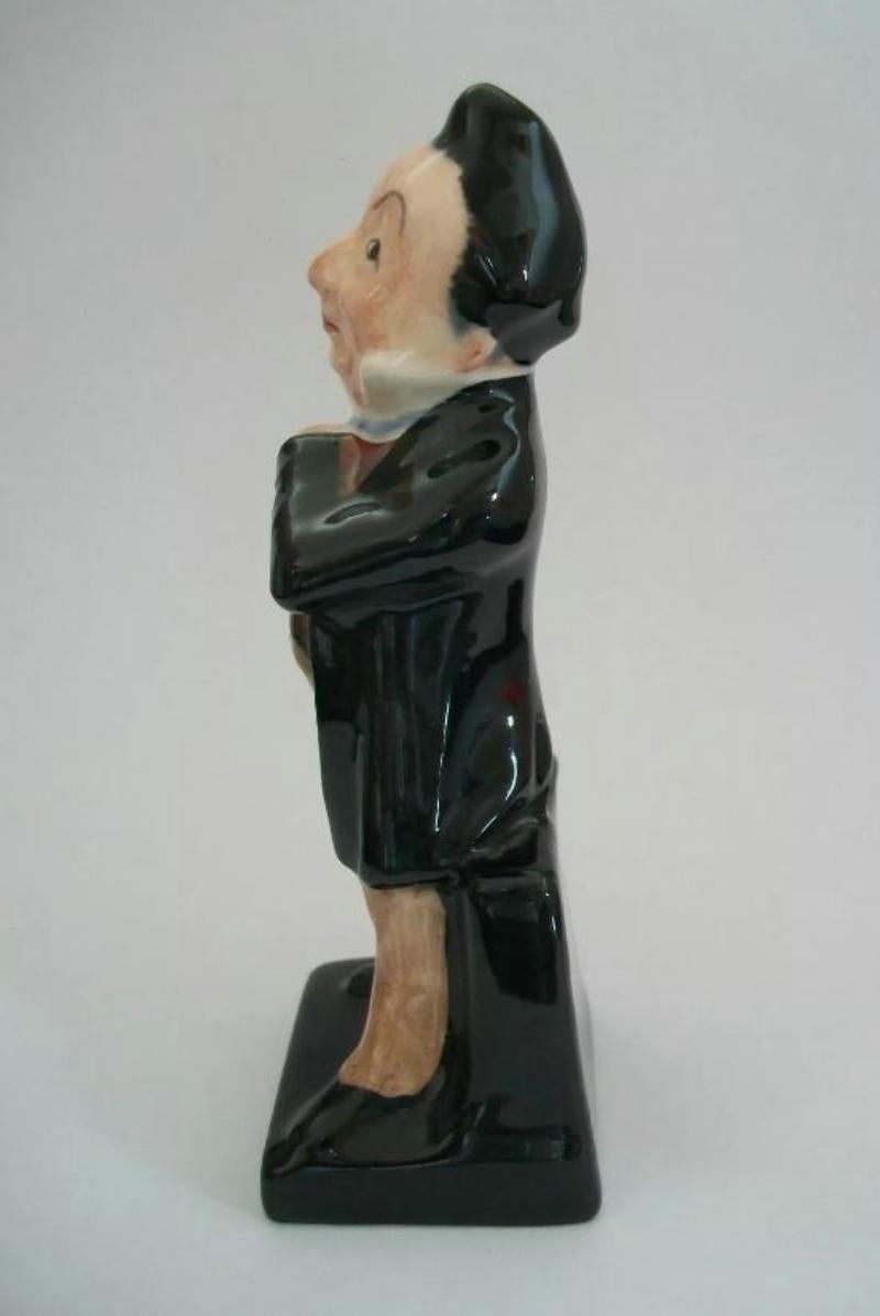 Glazed ROYAL DOULTON - 'Pecksniff' - Vintage Dickens Figurine - U.K. - Mid 20th Century For Sale