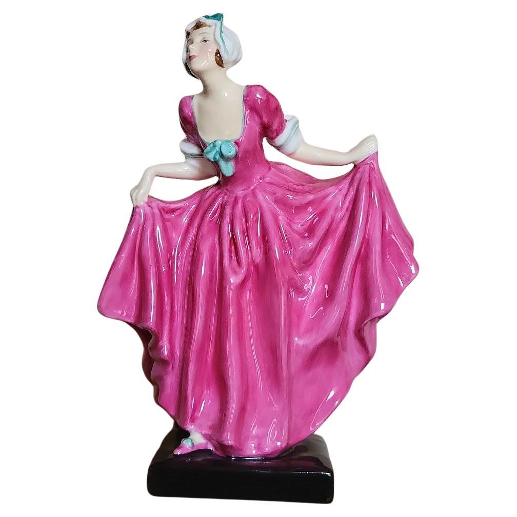 Stunning vintage Royal Doulton figurine 