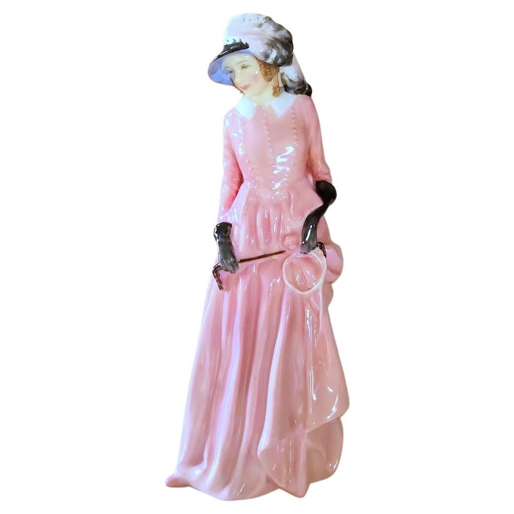 Royal Doulton Porcelain Figurine Maureen In Excellent Condition For Sale In Chesterland, OH