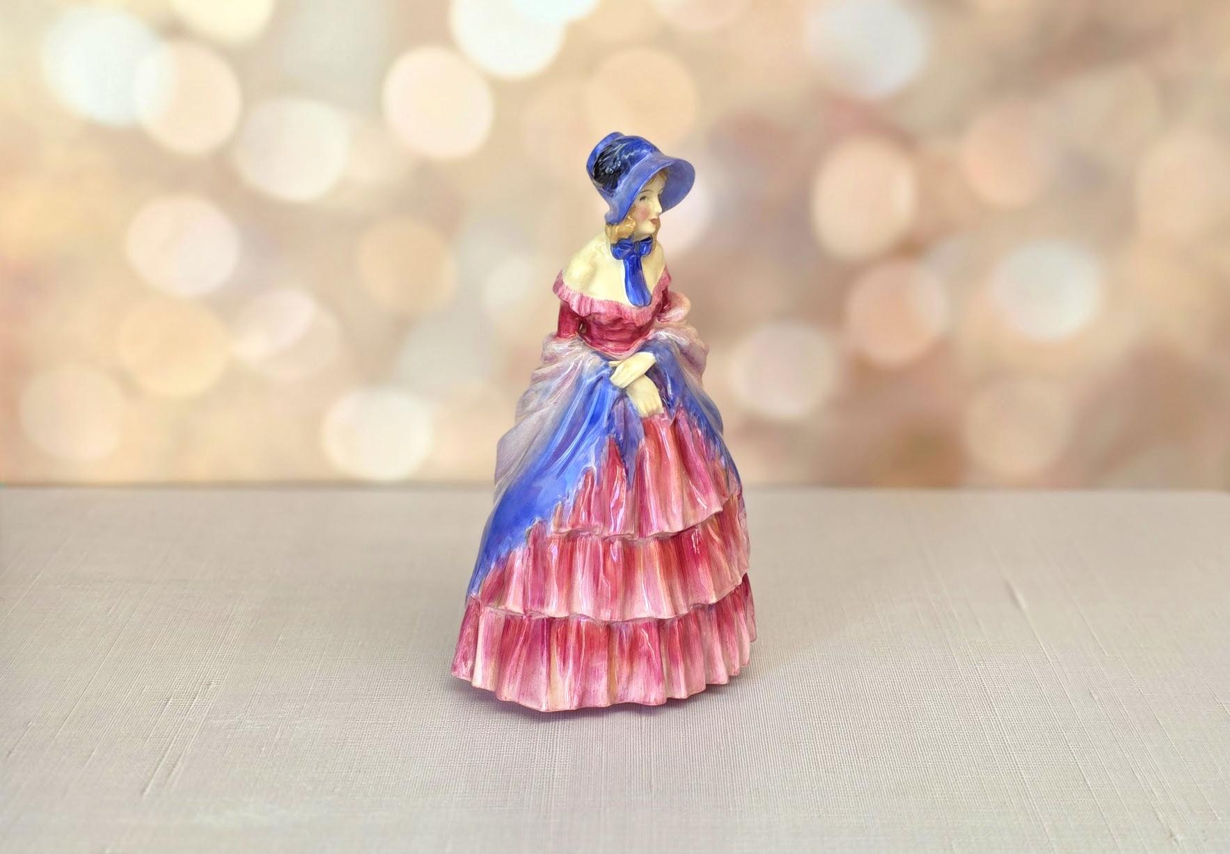 Figura de porcelana Royal Doulton Dama victoriana Victoriano en venta