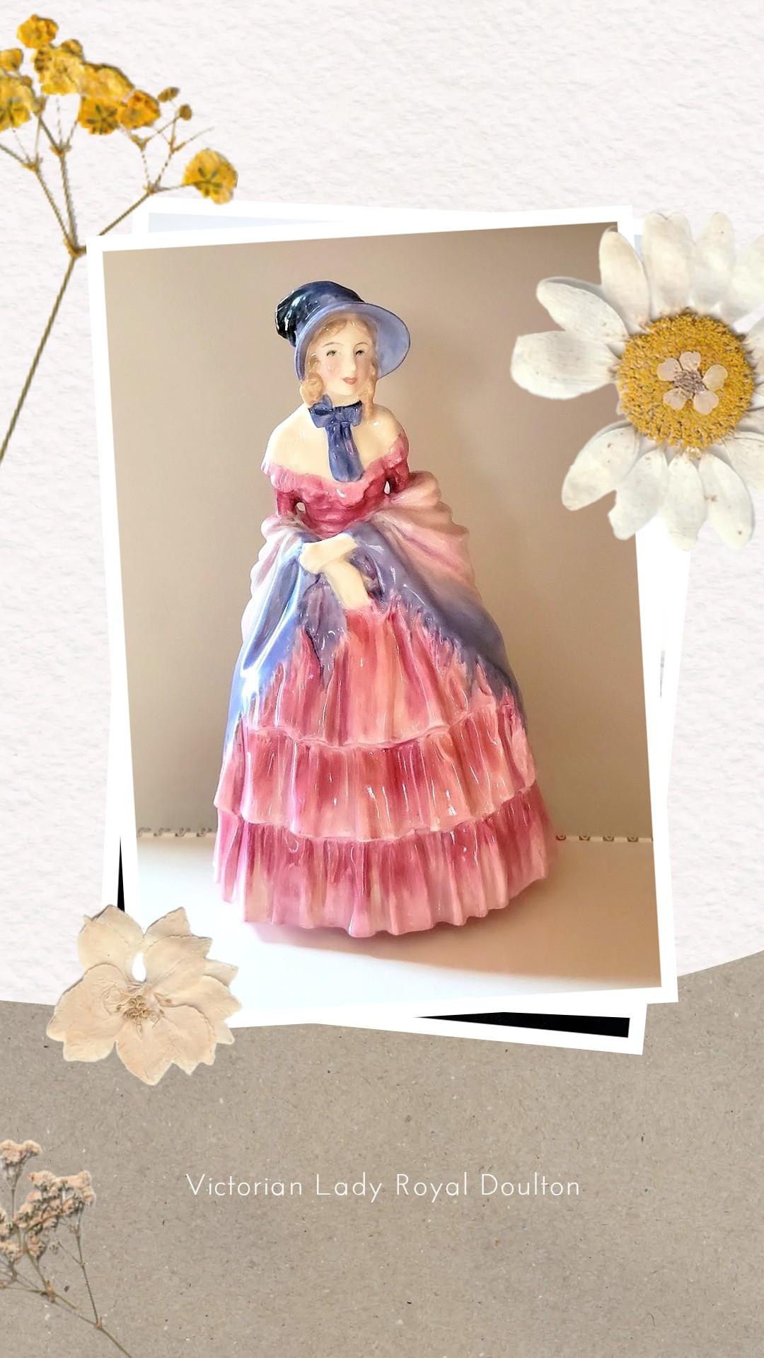 Figura de porcelana Royal Doulton Dama victoriana en venta 4