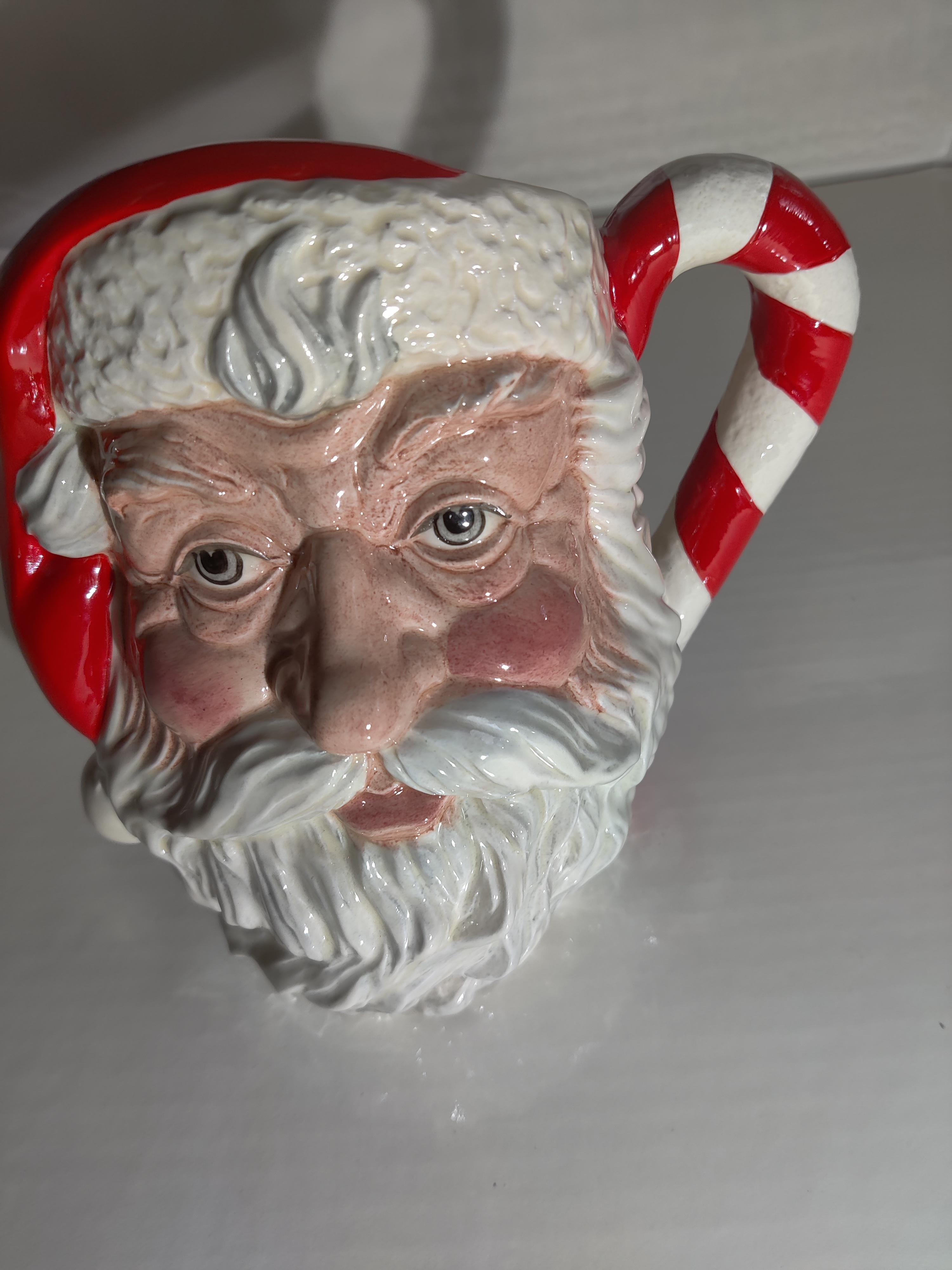 Fin du 20e siècle Pichet caractéristique du Santa Claus Royal Doulton en vente