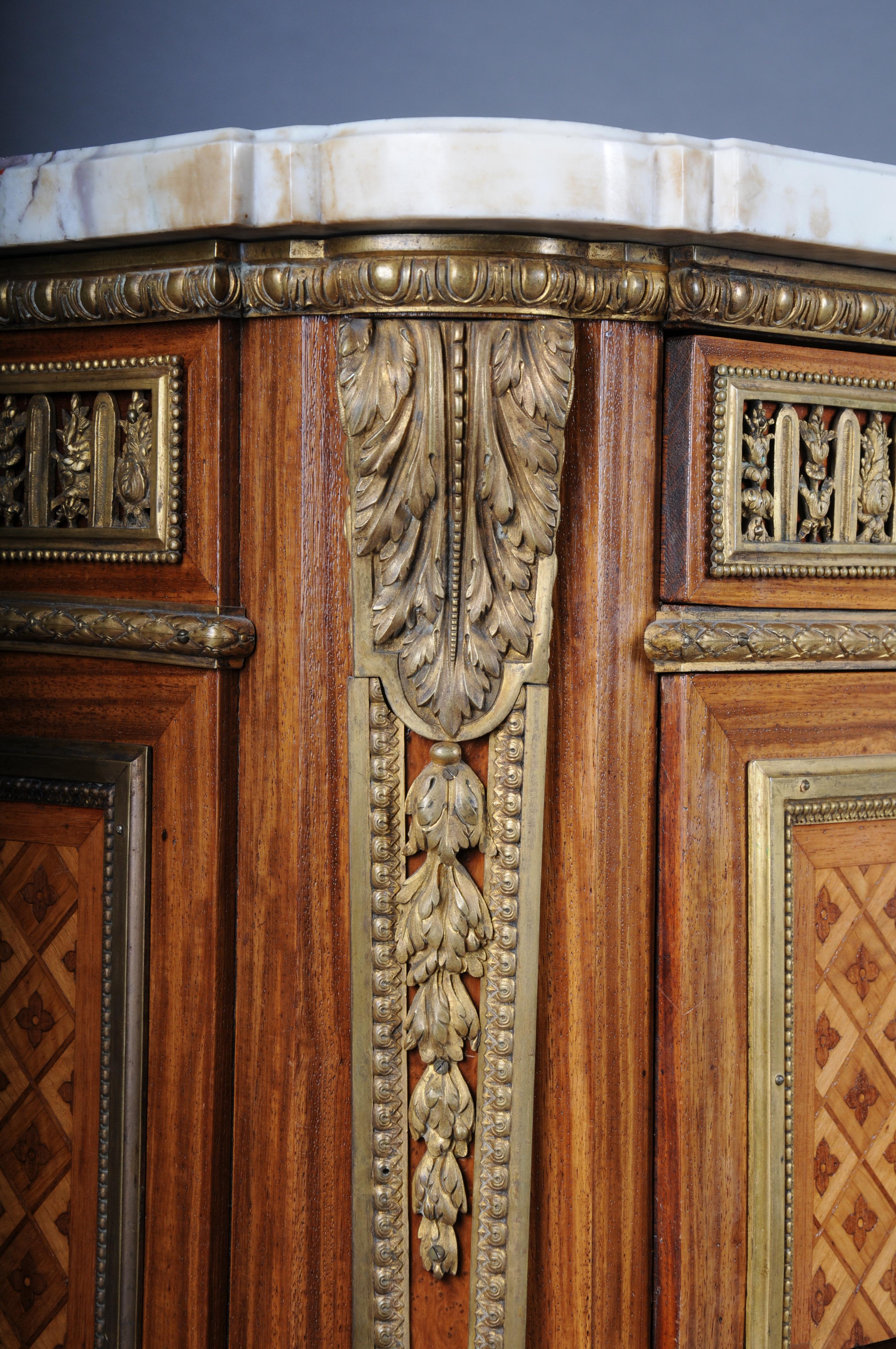 Royal dresser after J. H. Riesener, Paris from 1880, gilded bronze, Napoleon III For Sale 5