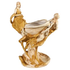 Royal Dux Bohemia, Centrotavola Art Nouveau, Bohemia, circa 1900