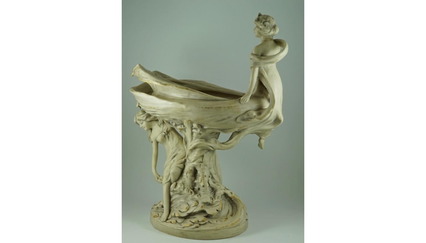 Czech Royal Dux Bohemia Porcelain Bowl, circa 1919 For Sale