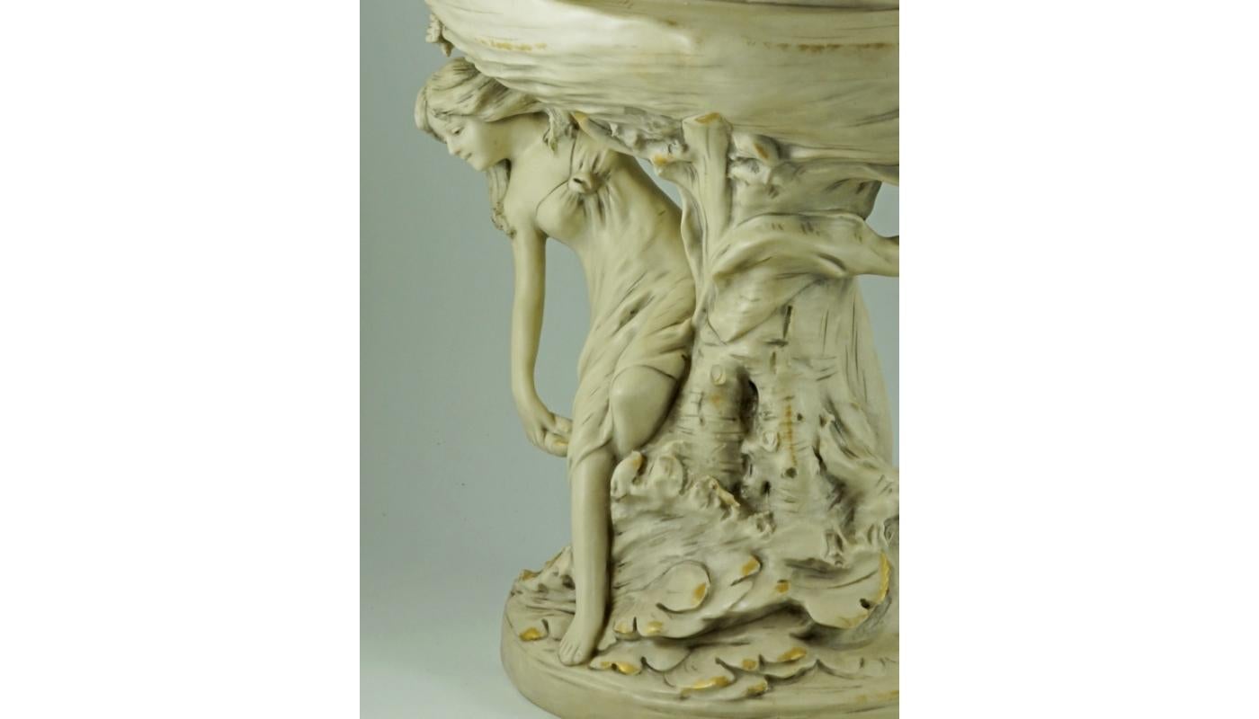 Gilt Royal Dux Bohemia Porcelain Bowl, circa 1919 For Sale