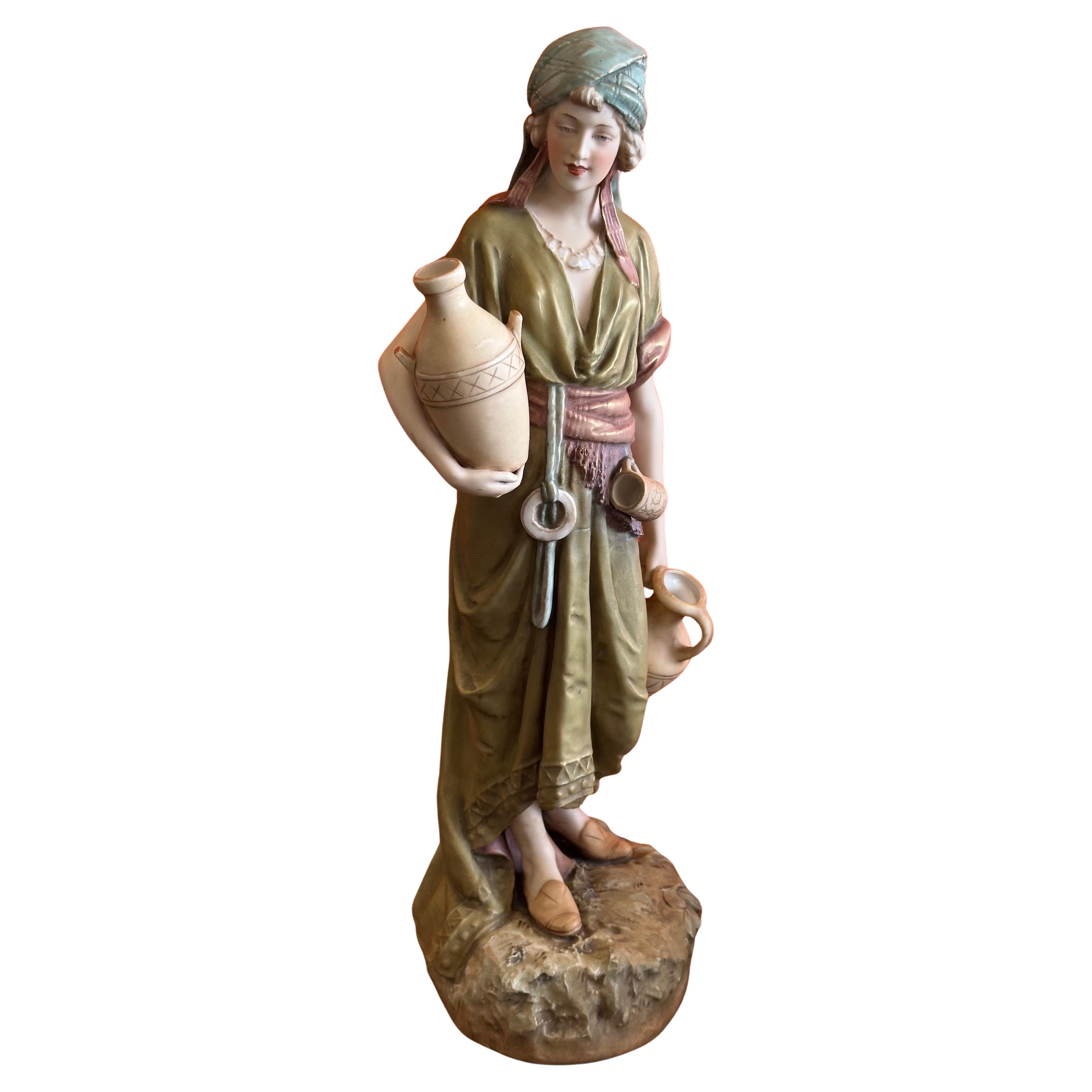 Royal Dux Bohemia Porzellanfigur eines orientalischen Wasserträgers, Model No. 1075 im Angebot