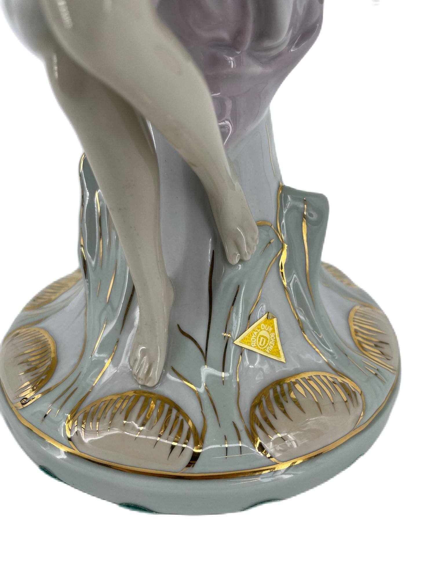 Fin du 20e siècle Royal Dux Figurine's', plats en porcelaine en forme de deux coquillages en vente