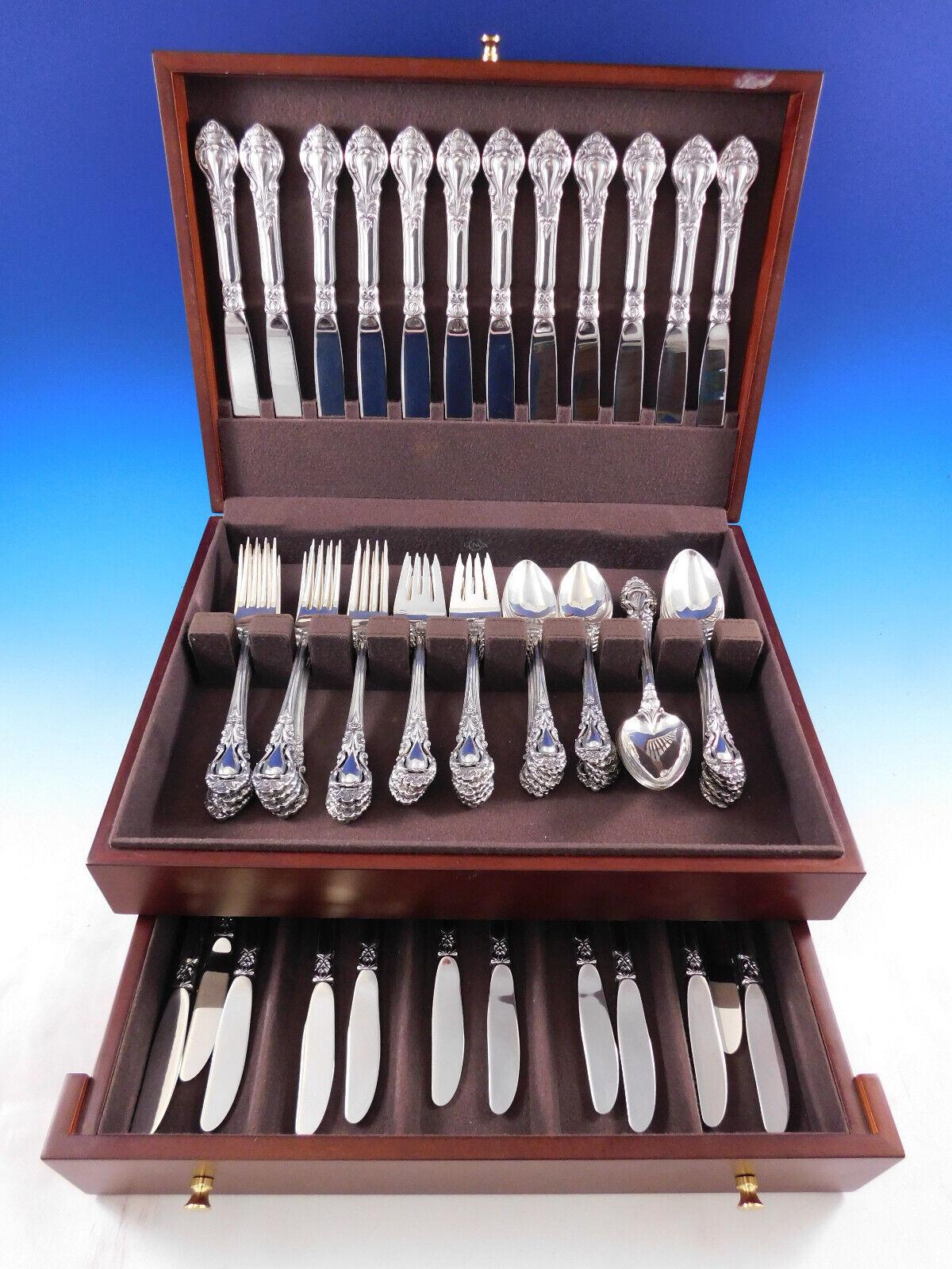 Royal Dynasty by Kirk - Stieff sterling silver flatware set, 72 pieces. This regal pattern is heavy and features a pierced handle. This set includes:

12 Place Knives, 9 1/8