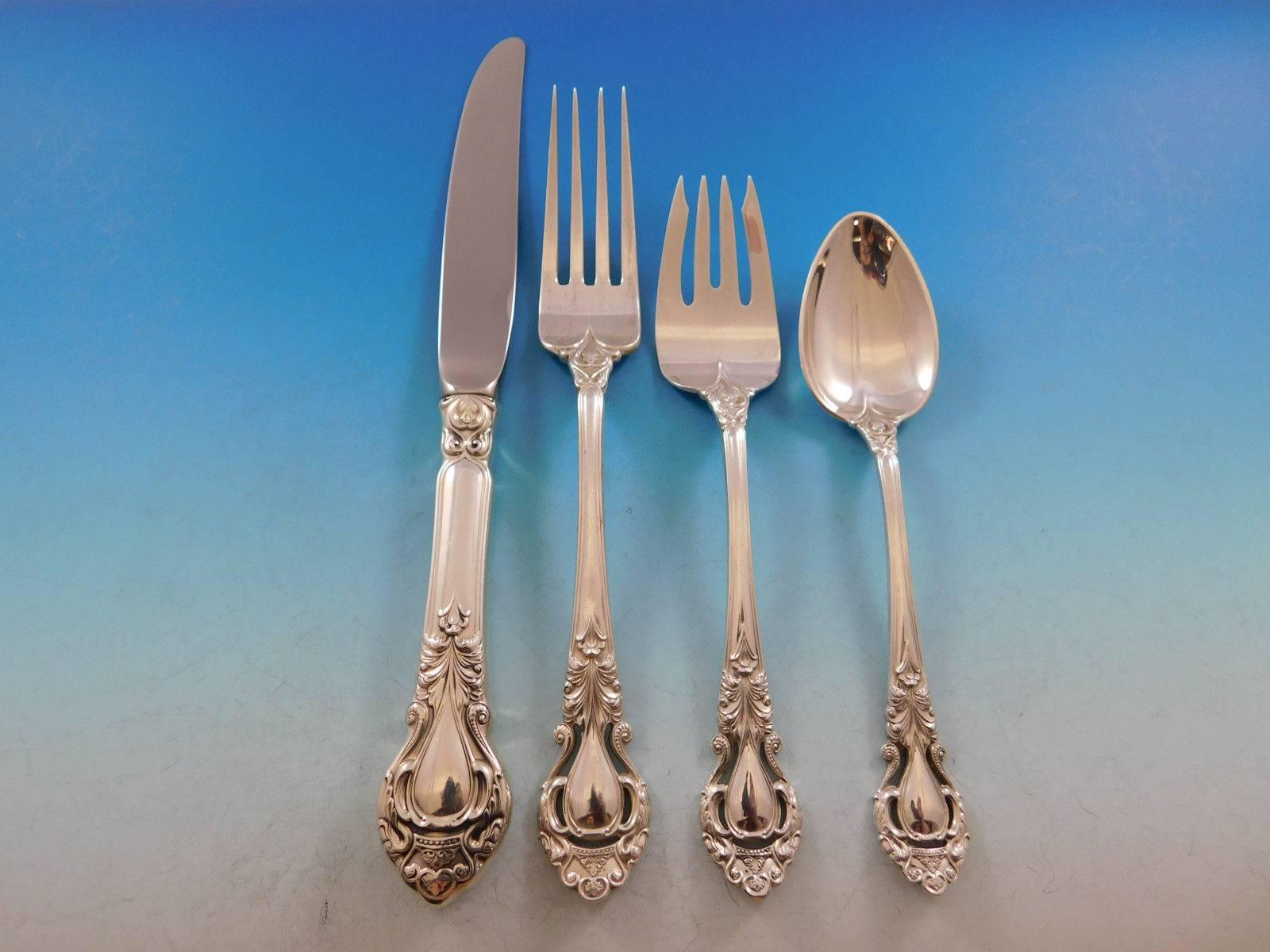 Royal Dynasty by Stieff Sterling Silver Flatware Set for 8 Service 53 pieces In Excellent Condition For Sale In Big Bend, WI