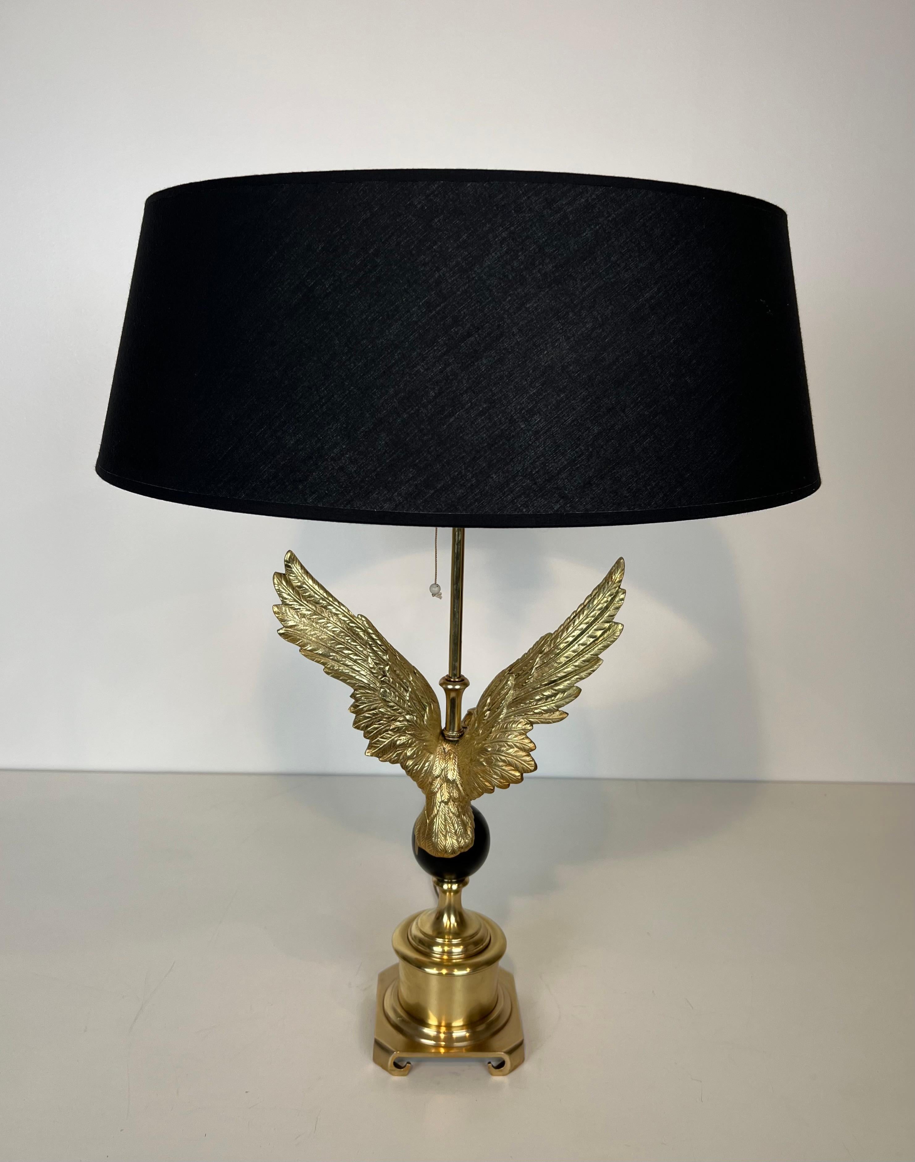 Royal Eagle Bronze Table Lamp in the Style of Maison Charles For Sale 7