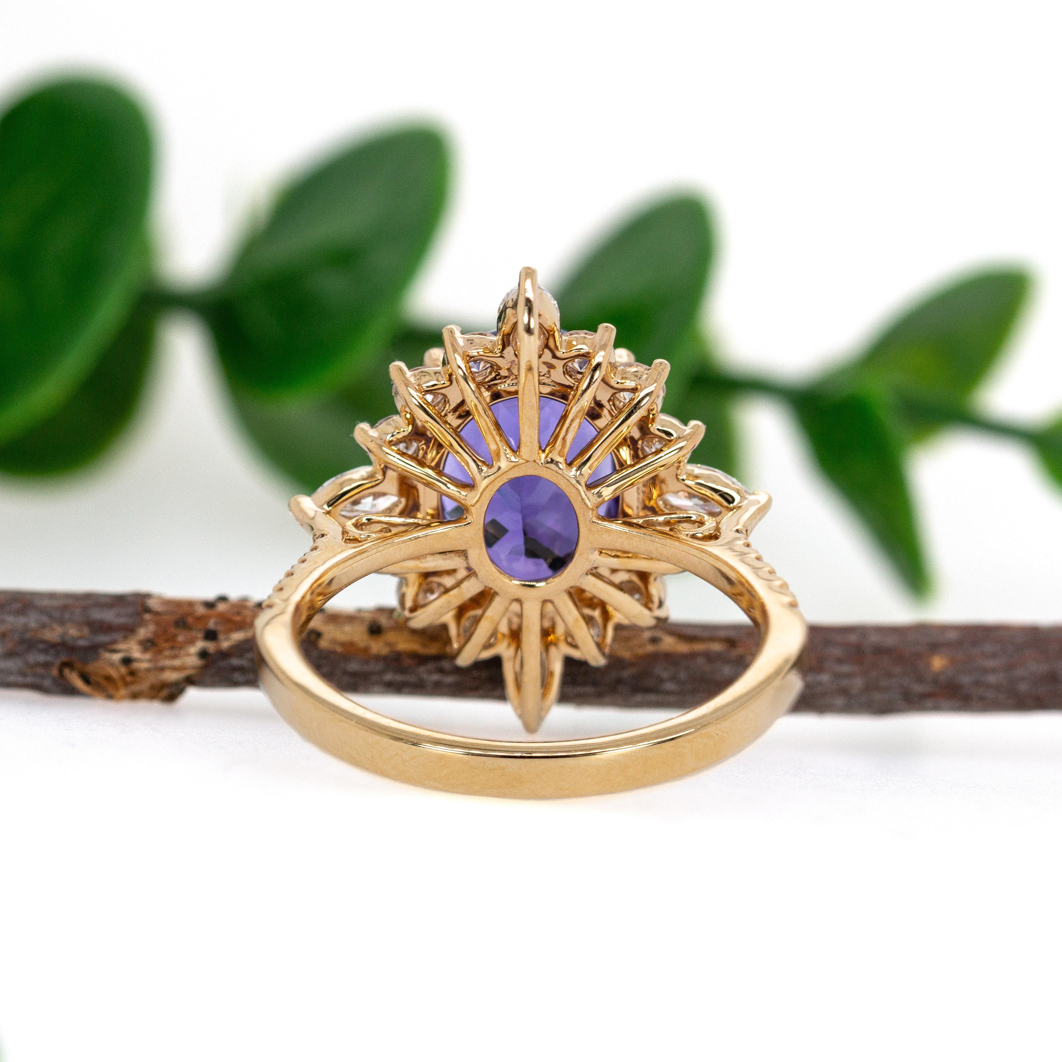 Royal Elegance - 3.7cts Tanzanite and Natural Diamonds 14K Gold Ring For Sale 1