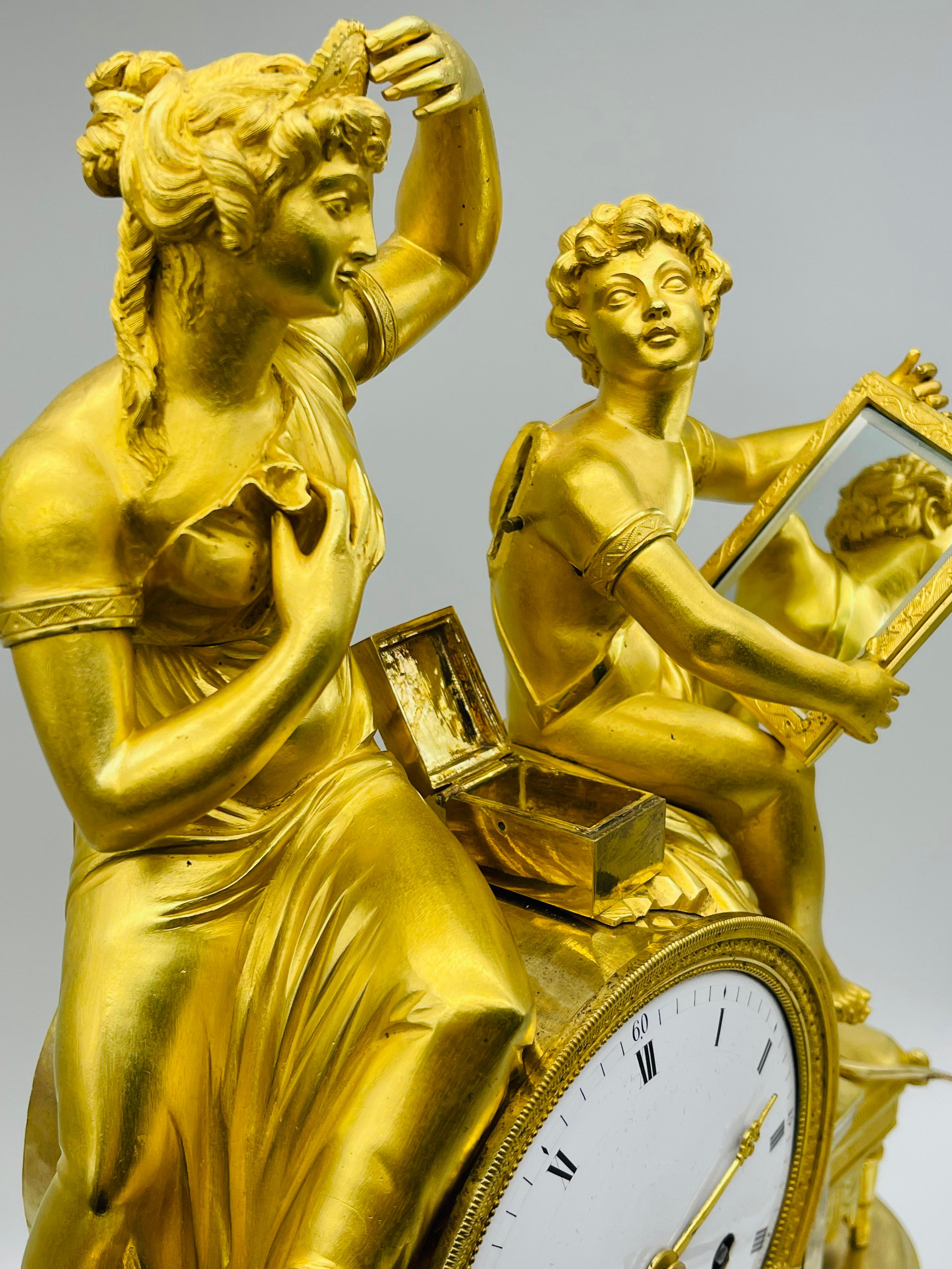 Royal Empire-Kaminuhr / Pendelleuchte, Feuergehäuseuhr, um 1805-1815, Paris im Zustand „Gut“ im Angebot in Berlin, DE