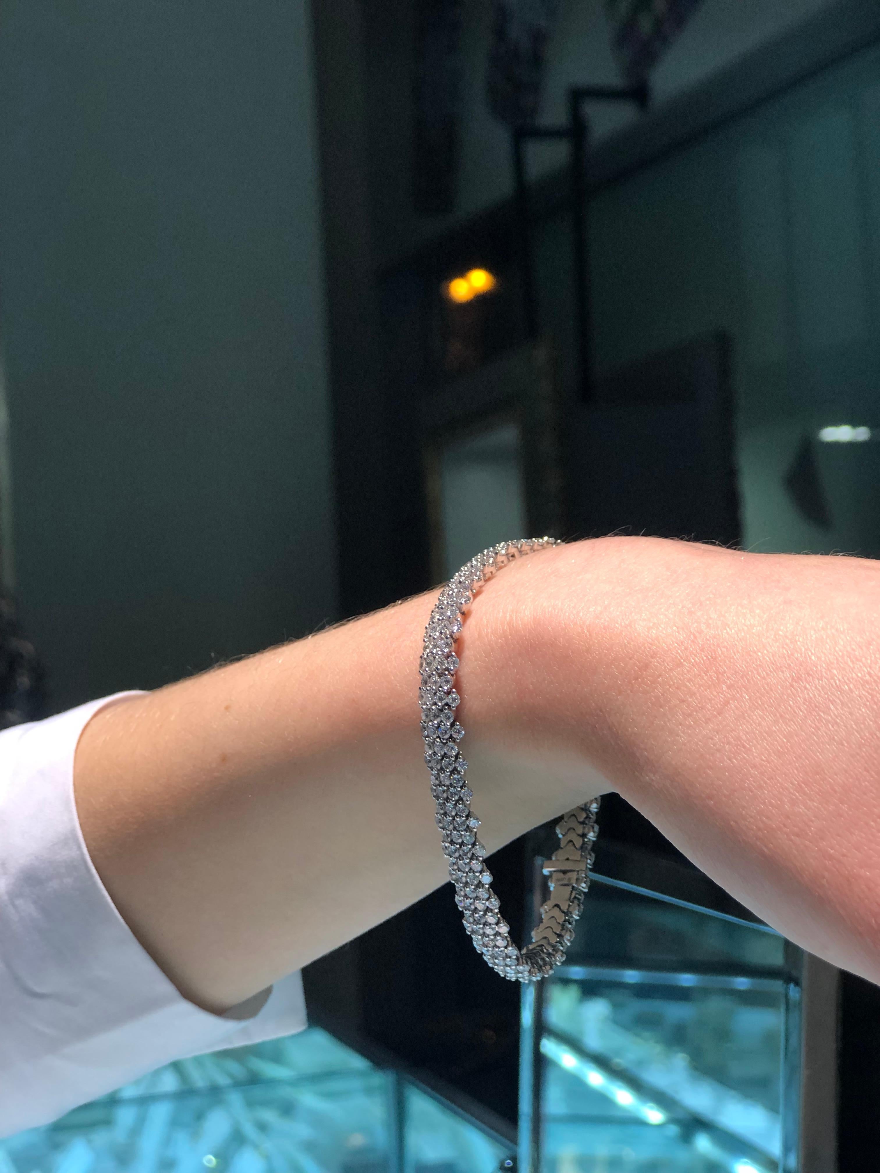 White Gold 14K Bracelet 

Diamond 280-RND-7,67-G/VS1A  

Weight 19,56 grams
Length 18,5 cm

With a heritage of ancient fine Swiss jewelry traditions, NATKINA is a Geneva based jewellery brand, which creates modern jewellery masterpieces suitable for